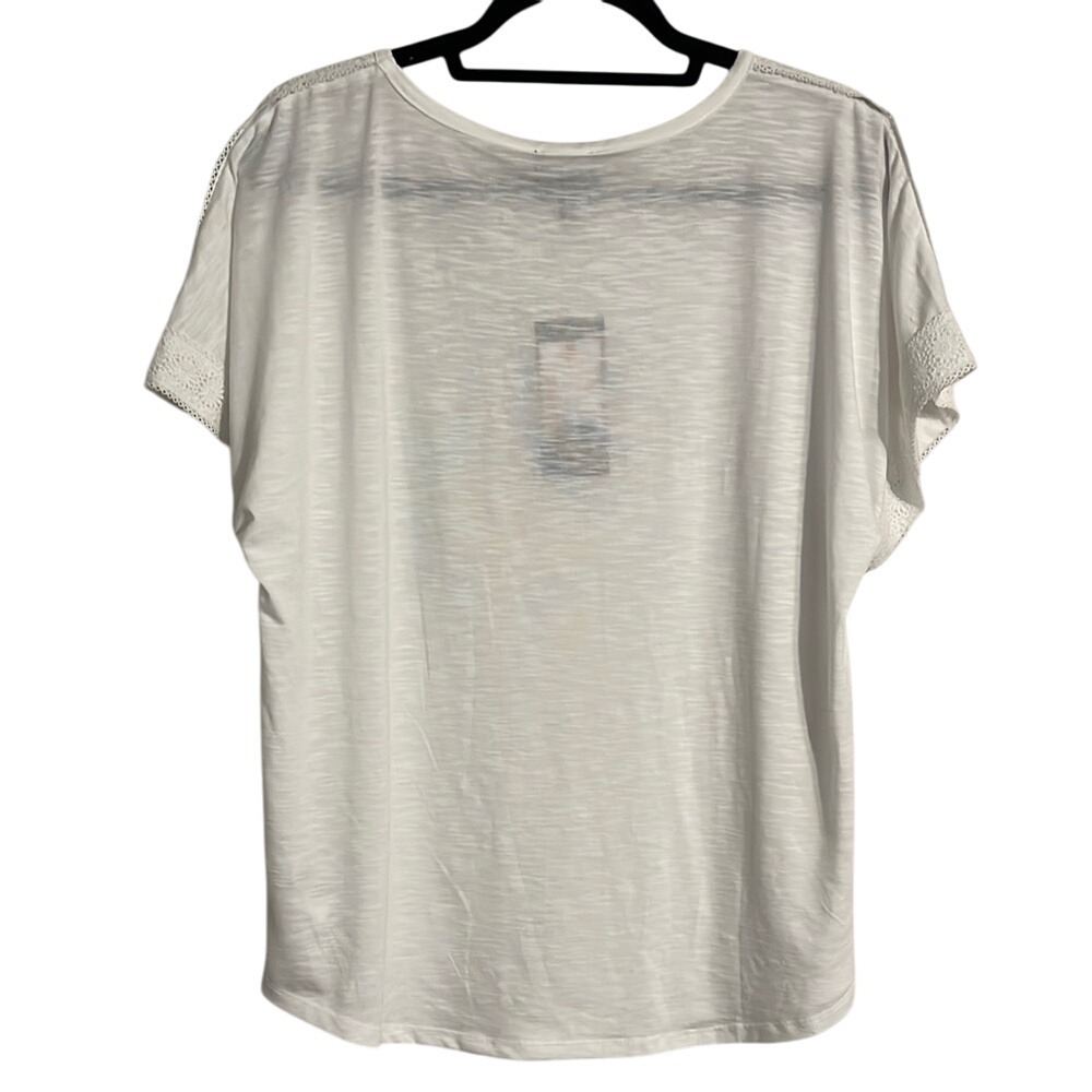 NWT Classic‎ White Tee Floral Trim Embellished Short Sleeves Jones New York - Picture 2 of 9